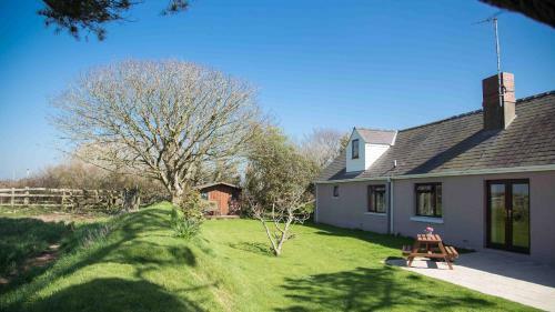 Fields Lodge Bed & Breakfast