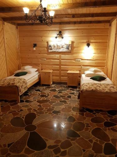 Bed & Breakfast Restauracja Chata G�ralska I Pokoje Go?cinne.