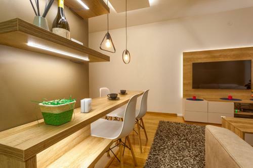 Dejana Apartment