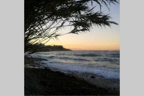 Villa Pandemi de Karaburun ... Sa?l?kl? G�nlere....