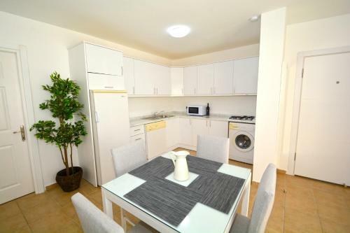 Sea And You Beachfront Apartments