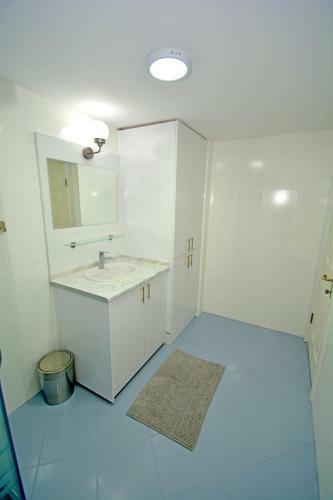 Sea And You Beachfront Apartments