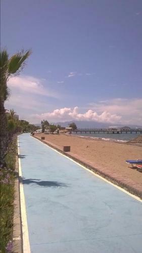 Sea And You Beachfront Apartments