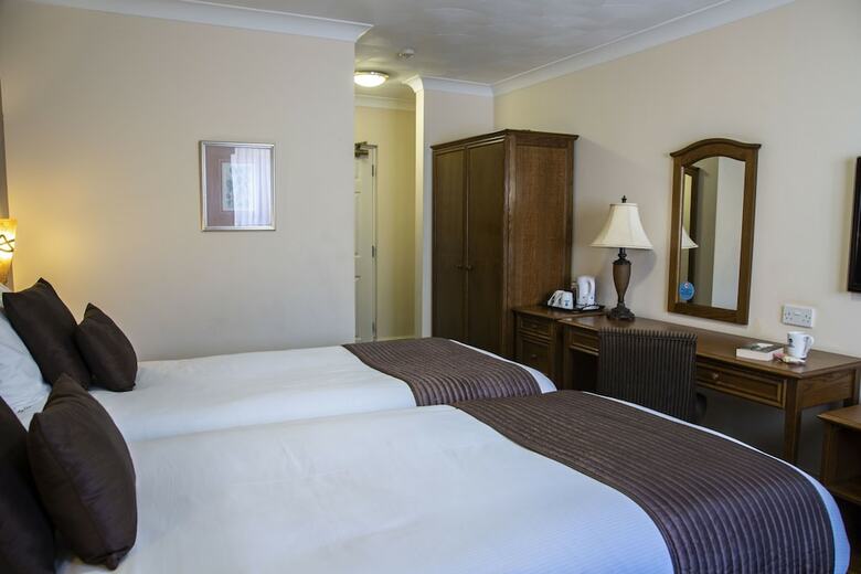 Best Western Manor Hotel