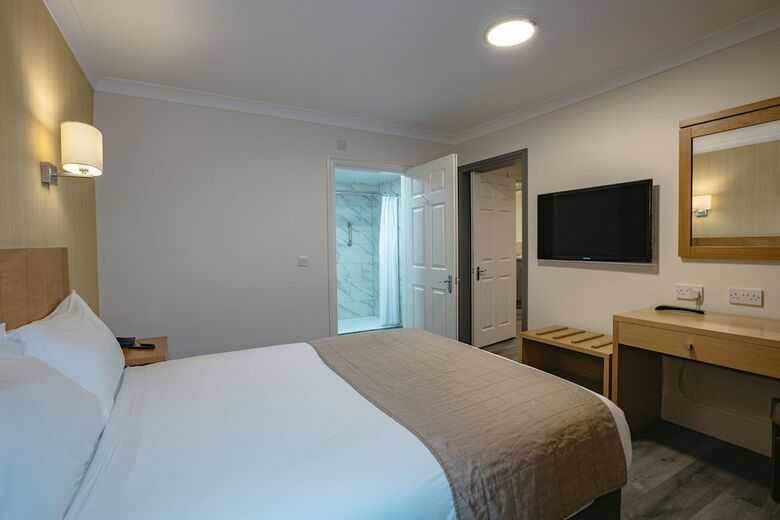 Best Western Manor Hotel