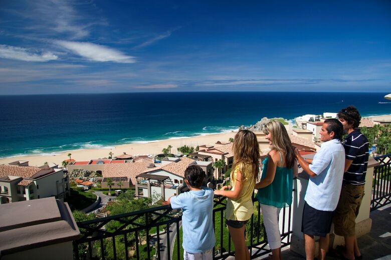 Hotel Pueblo Bonito Sunset Beach Resort & Spa