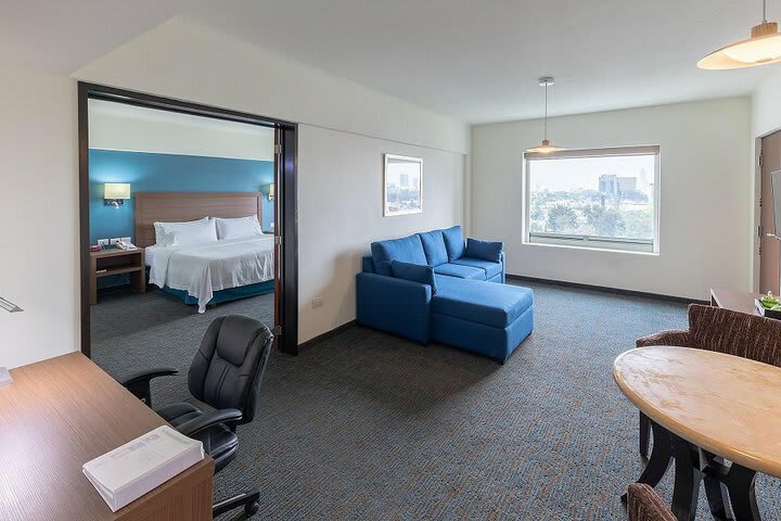 Hotel Holiday Inn Guadalajara Expo