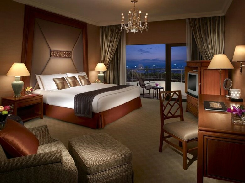 Hotel Shangri-la Bangkok