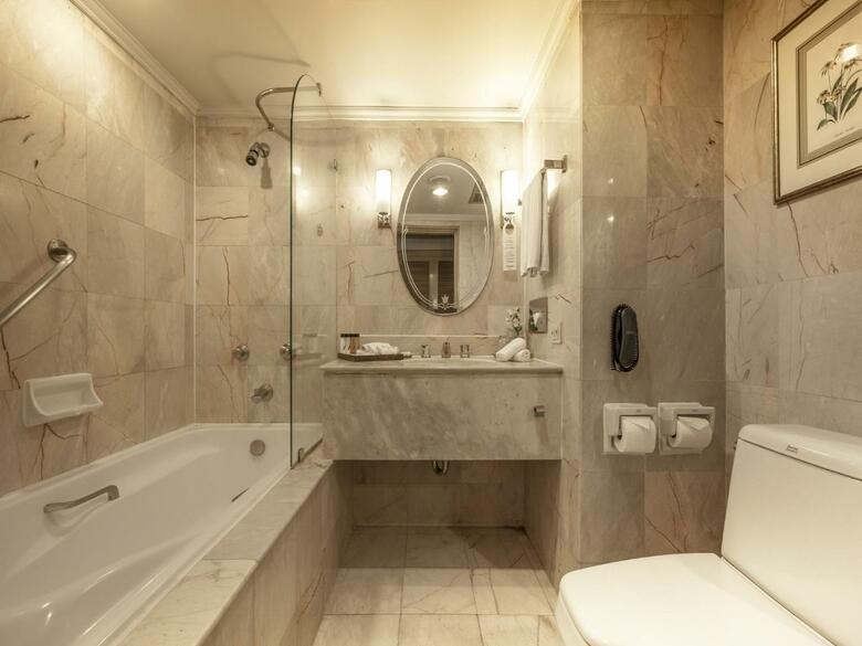 Hotel Arnoma