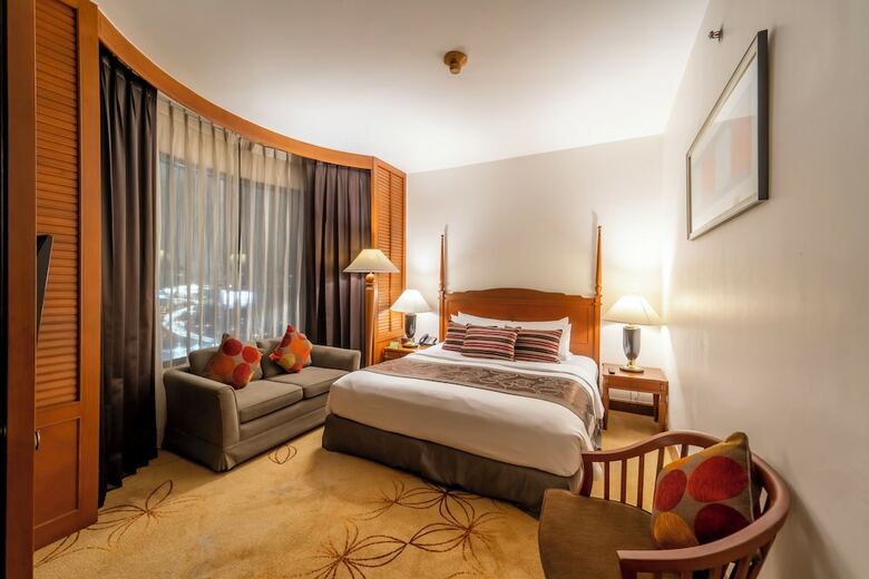 Hotel Century Park