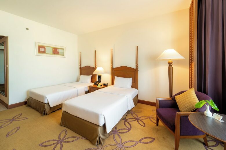 Hotel Century Park