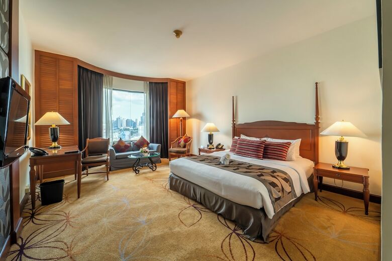 Hotel Century Park