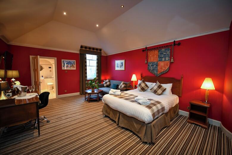 Hostal Savoy Park Hotel