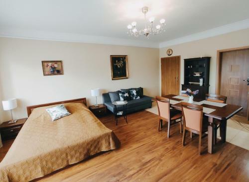 Apartament Klasyczny I Pastelowy - Pod Anio?em
