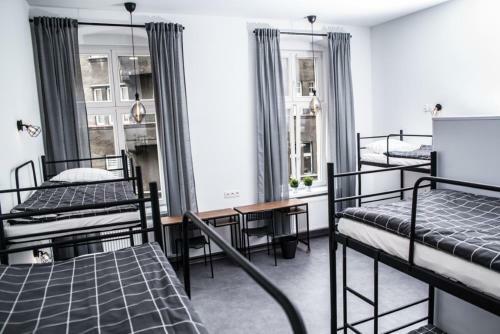 Albergue Chopin Host