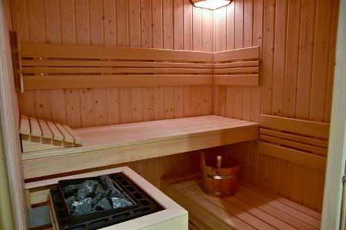Apartament Dwupoziomowy Z Saun? - Apartamentuj