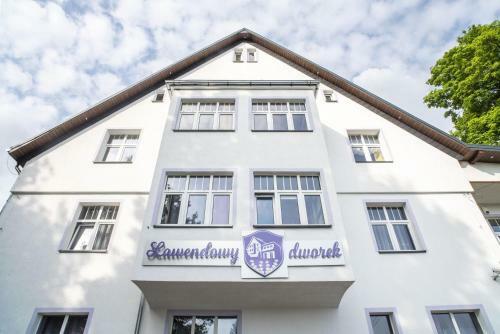 Bed & Breakfast Lawendowy Dworek