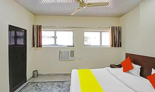 Fabhotel Karma