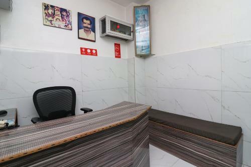 Hotel Oyo 26764 Tribhuvan Palace