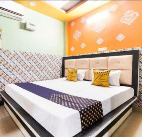 Hotel Asha Palace By Wb Inn, Kanpur