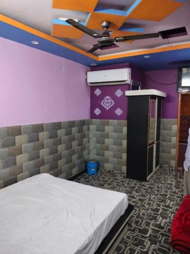 Hotel Asha Palace By Wb Inn, Kanpur