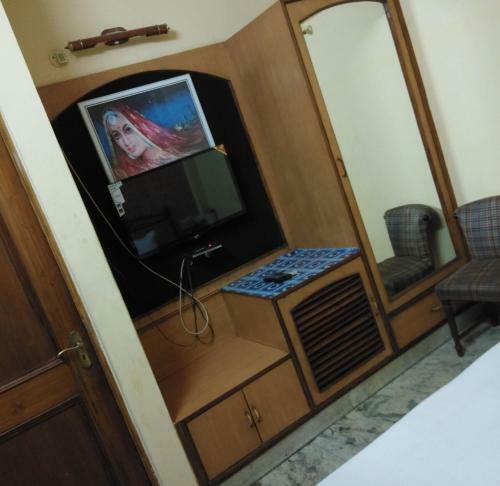 Shubh Hotel By Wb Inn, Kanpur