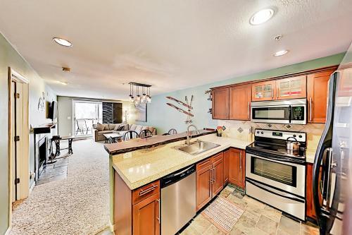 Cinnamon Ridge Condo Unit 202