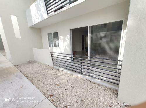 Apartamento Condo 3 Br 2.5 Ba 3 Miles From The Beach