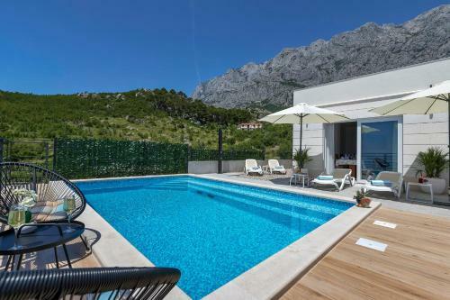 Villa Violet Salt Water Pool & Free Beach Parking