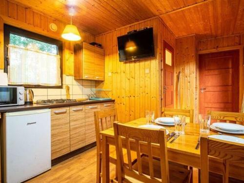 Holiday Resort Directly By The Sea, Gaski