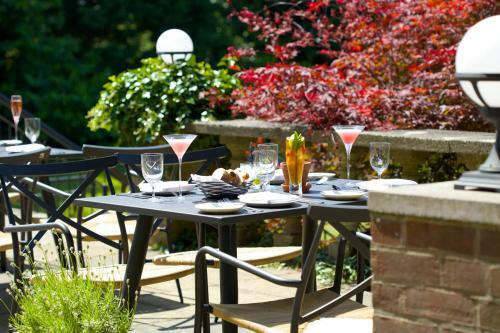 The Manor At Sway ? Hotel, Restaurant And Gardens