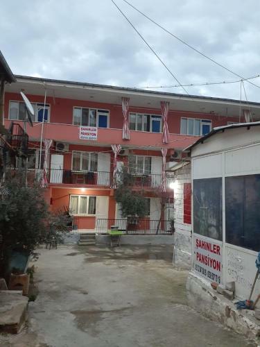 ?ahinler Pansiyon