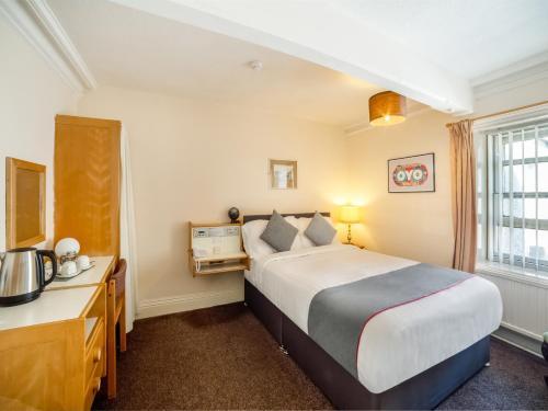 The Cumberland Hotel