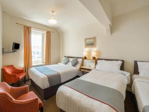 The Cumberland Hotel
