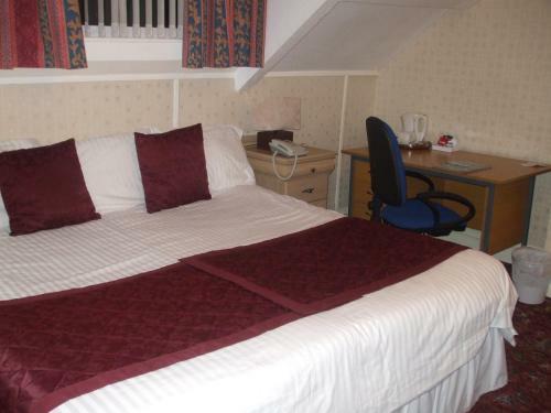 Waverley Hotel