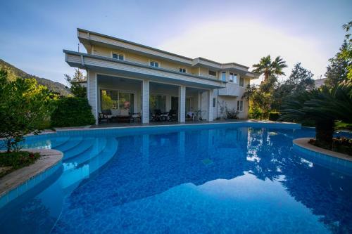 Apartamento Villa Blanc ?�meler Daily Weekly Rentals