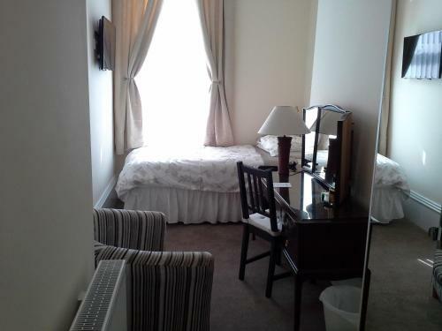 Hostal Kingswood Guest House