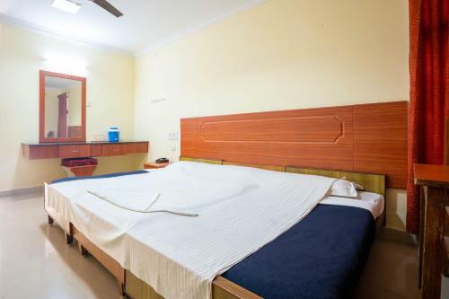 Hotel Tamilnadu, Courtallam II