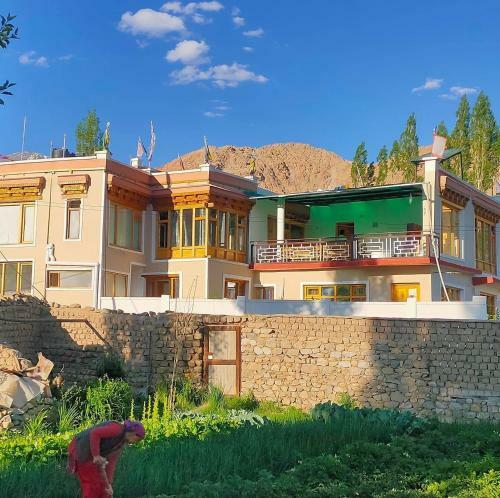 Hostal Notonmap -shalak Guest House