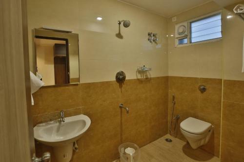 Hotel Ramtel Inn