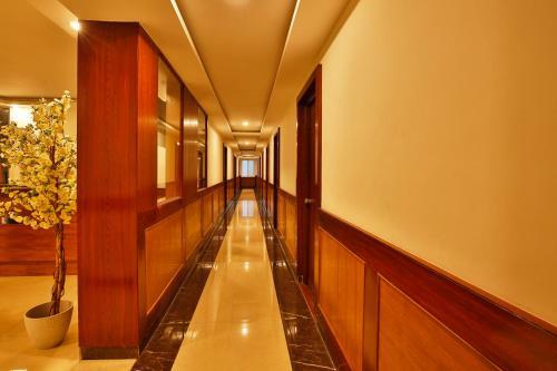 Hotel Ramtel Inn