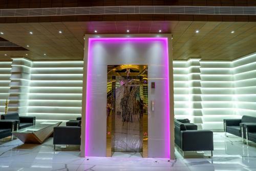 La Vivanta Hotel