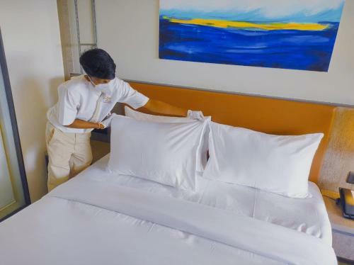 Hotel Amoravida By 7 Apple Resorts