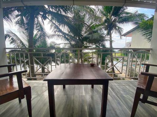 Hotel Chique Shanti Resort
