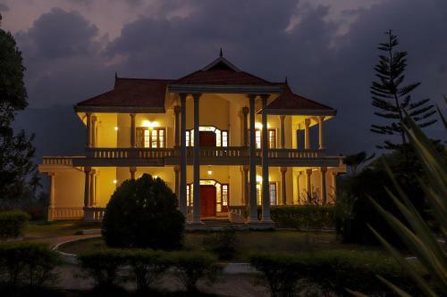 Villa Tvj White House