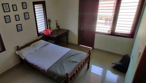 Cube Homes - Service Apartment