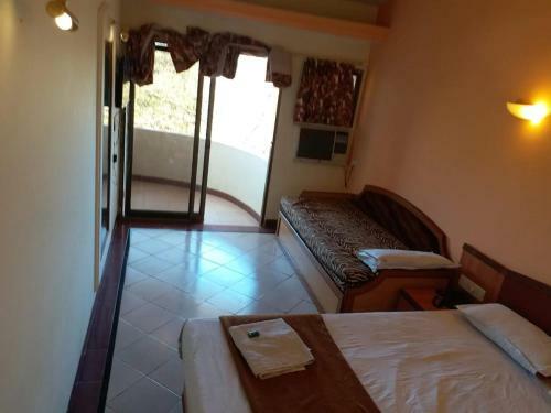 Hotel New Rangoli Retreat