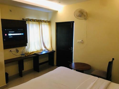 The Arcas Hotel