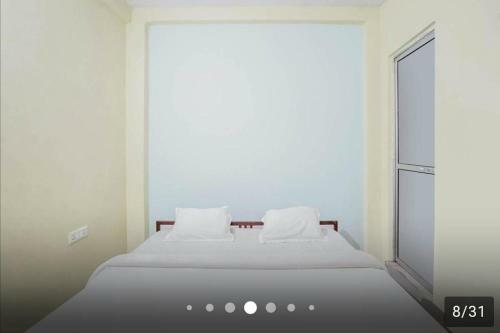 Hostal Saksham Guest House
