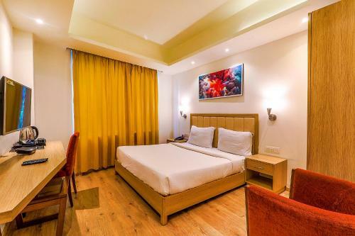 Fabhotel Surya Grand Gomti Nagar